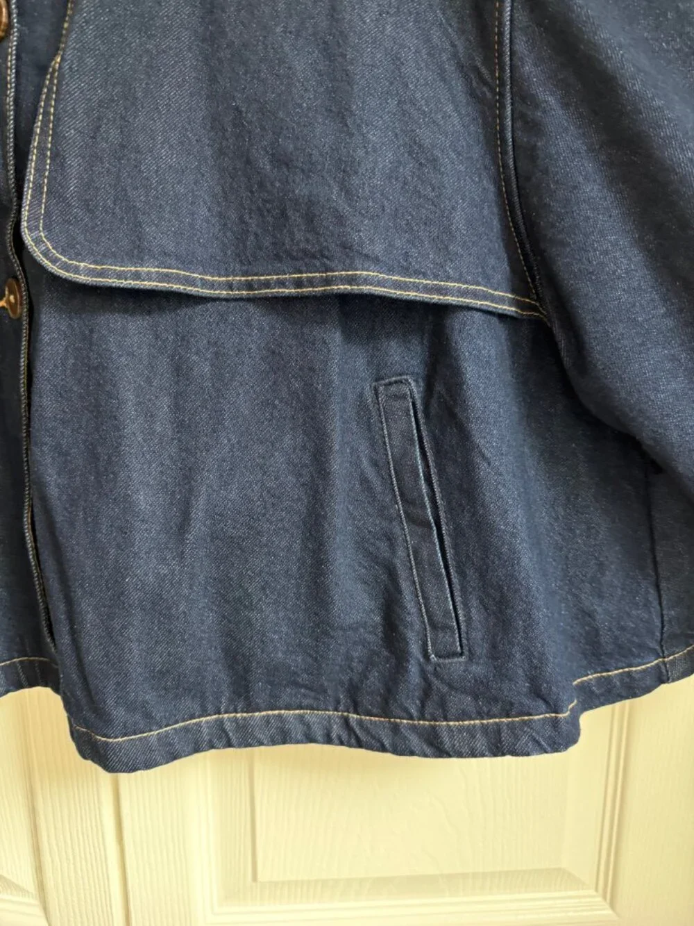 Cape-like denim jacket - Picture 8 of 13
